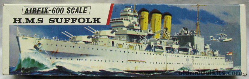 Airfix 1/600 HMS Suffolk Heavy Cruiser - Type 3 Issue, F303S plastic model kit